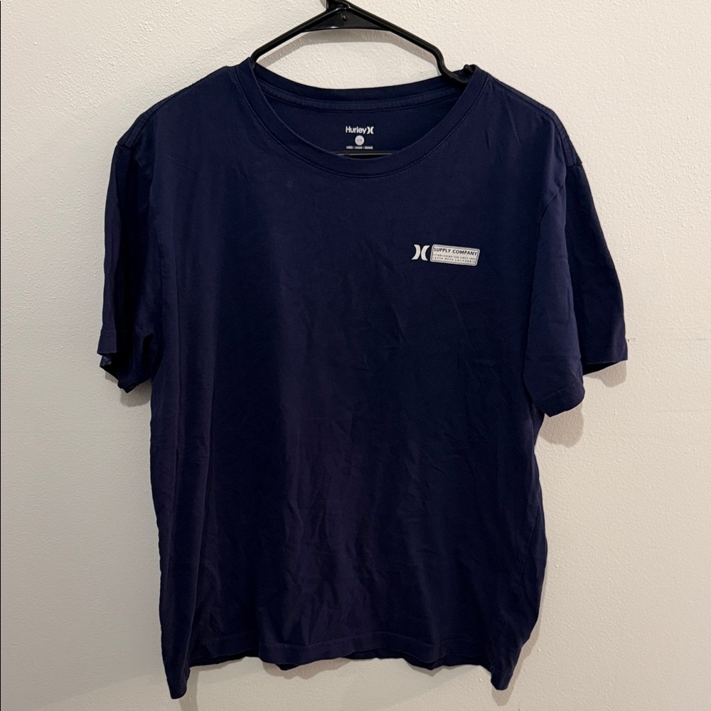 Men’s Hurley surf shirt